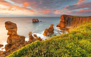 nature-landscapes-cliff-coast-shore-ocean-sea-islands-sky-clouds-sunset-sunrise-800x500